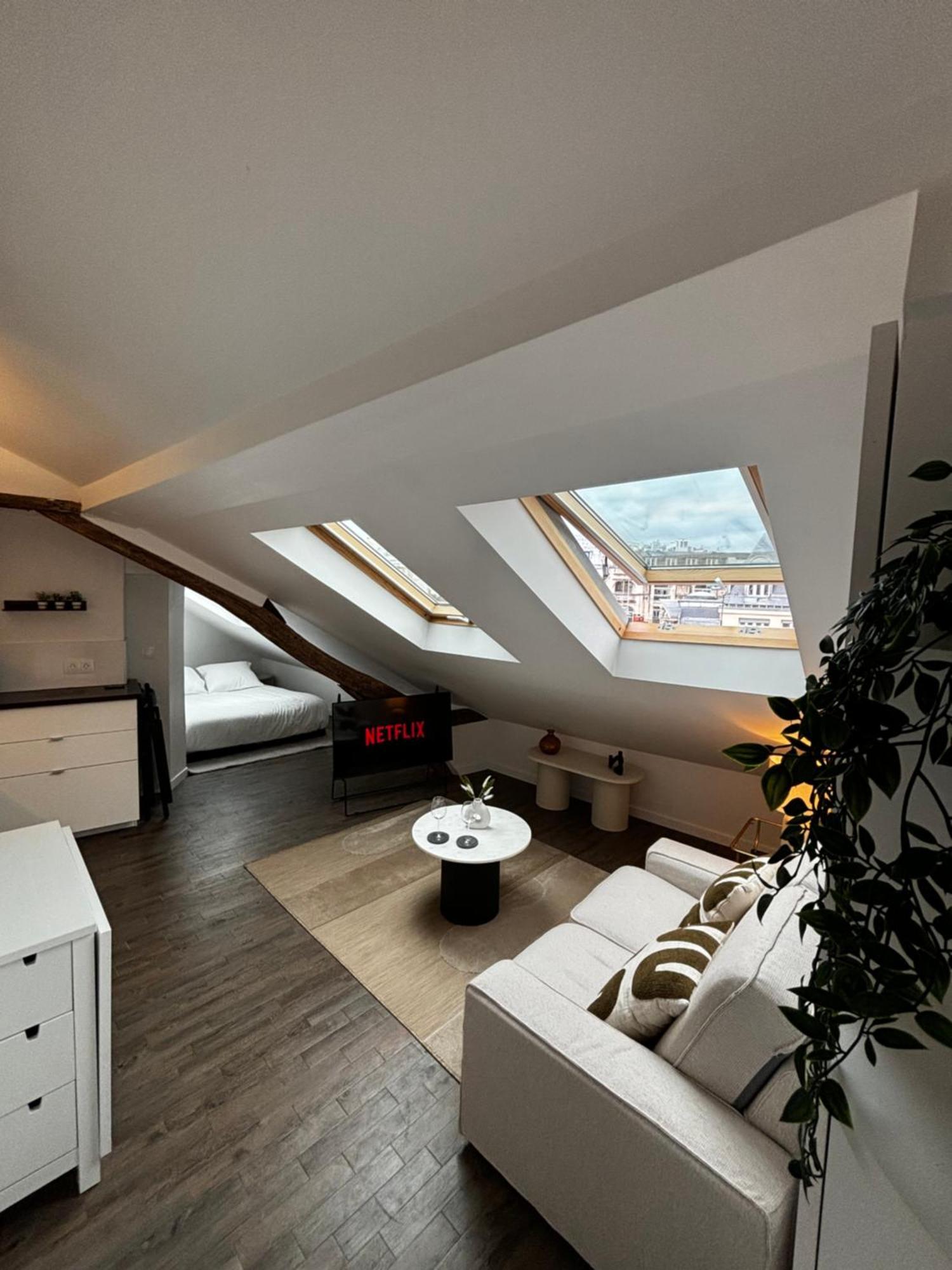 Ravissant Studio Parisien Luaran gambar